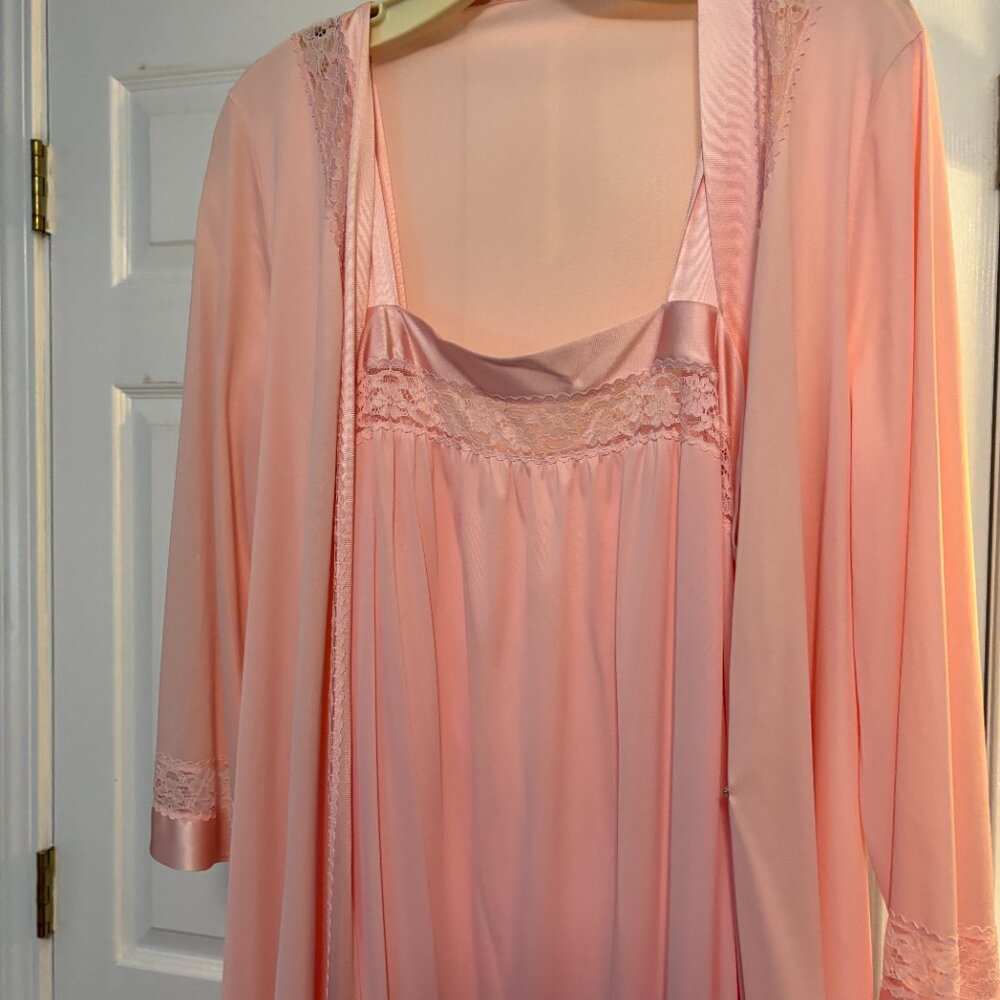 Vintage Vanity Fair Sz Med Pink Nylon Nightgown Peignoir Set Robe Long Length - Picture 6 of 9